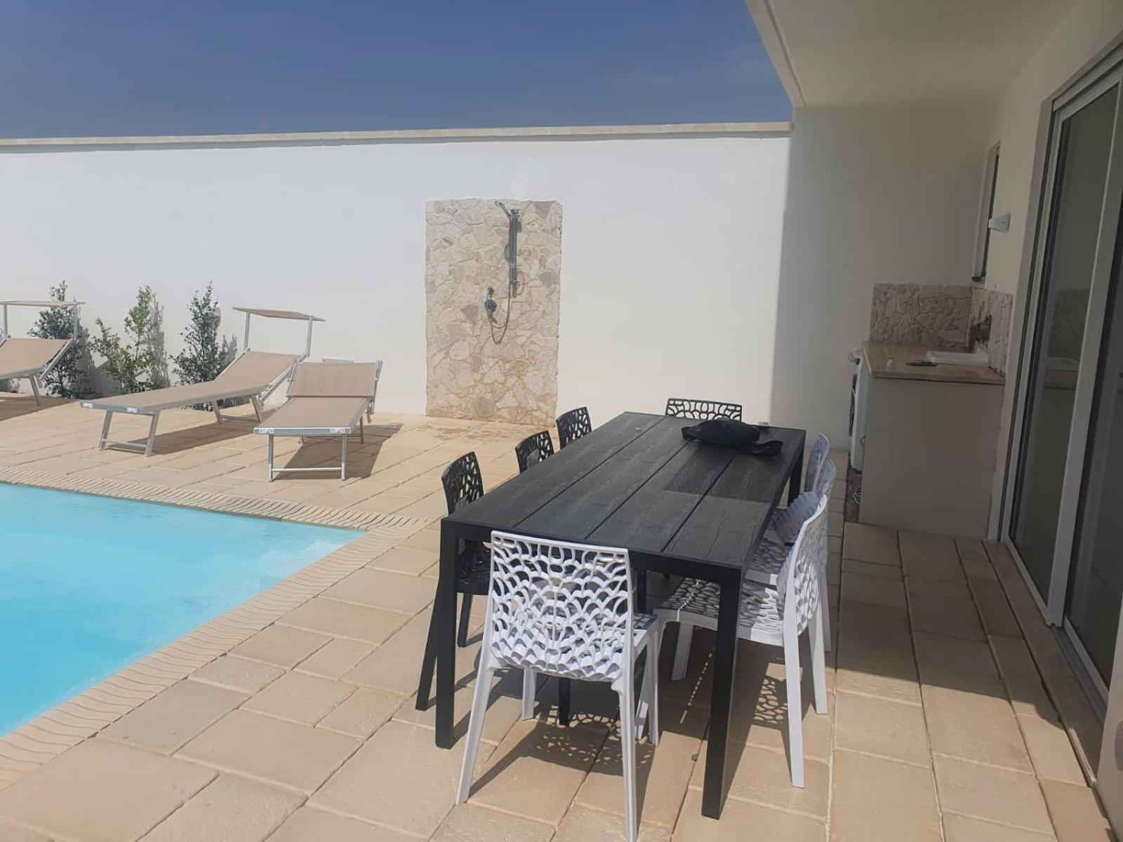 Villa Tre Cuori Con Piscina Privata Torre Lapillo - Villaggio Boncore Exterior photo